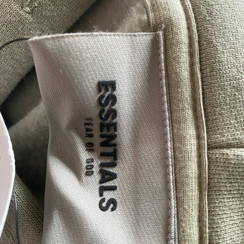 FOG-Fear Of God essentials pullover hoodie pistachio